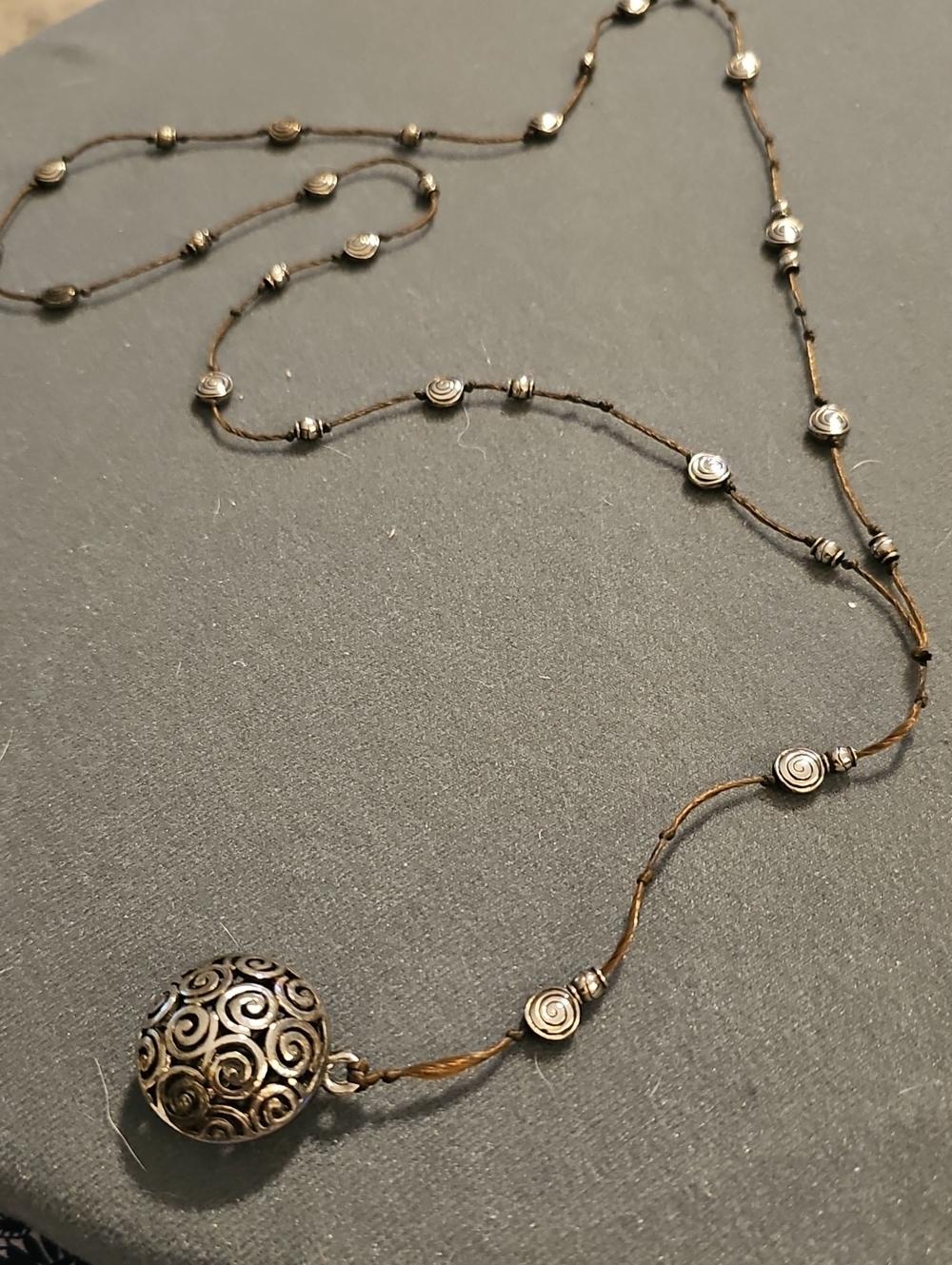 Unbranded Artisan Spiral Filigree Orb Necklace Womens Size OS Brown Silver Boho